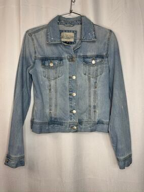 436. Ashley Vintage Charm Light Wash Denim Jacket Size S
